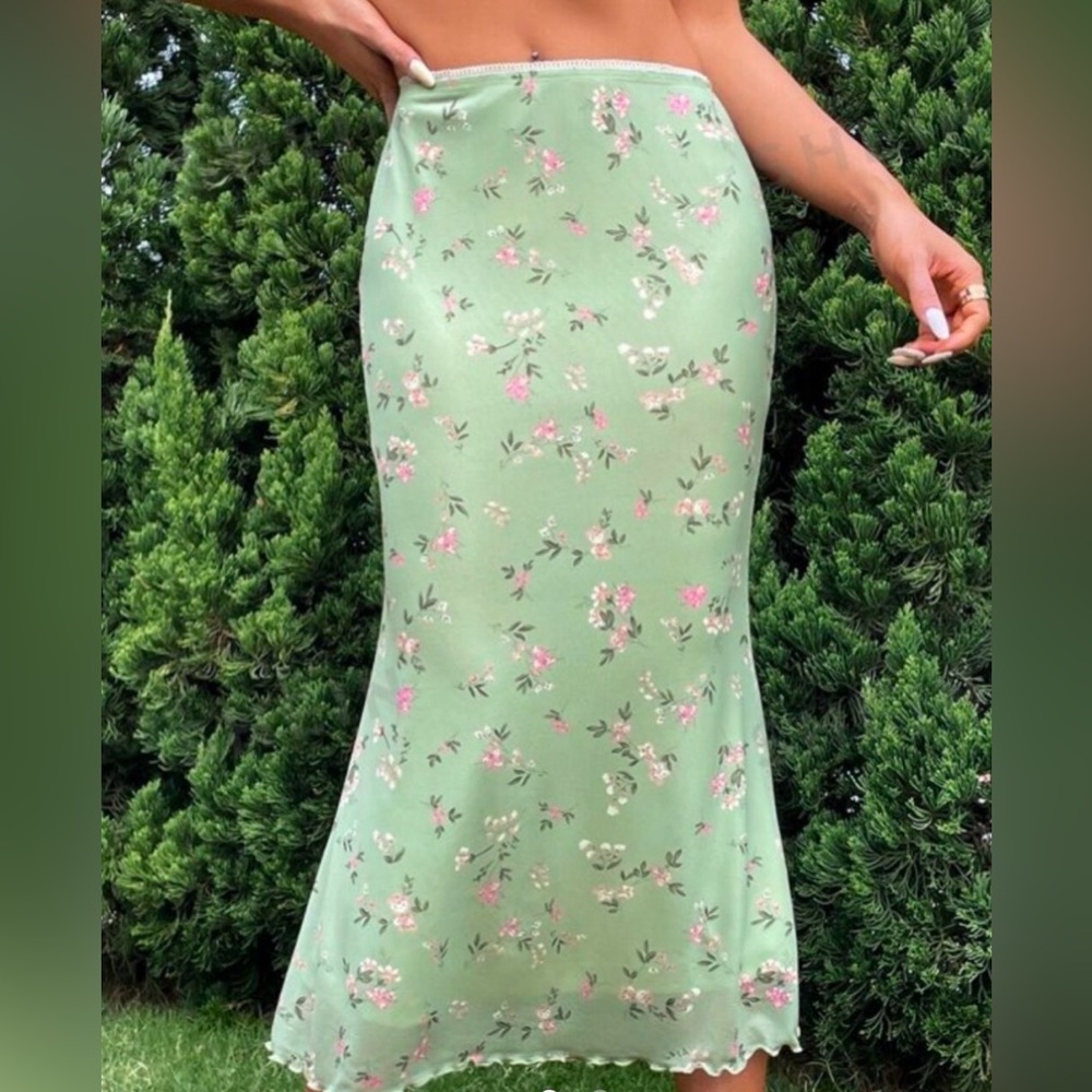 Green floral mesh maxi skirt